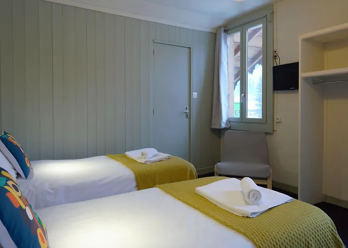 Отель Vert Lodge Chamonix 2*