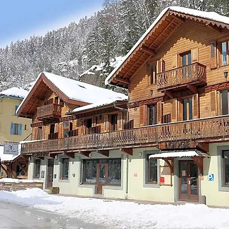 Vert Lodge Chamonix מלון 2*